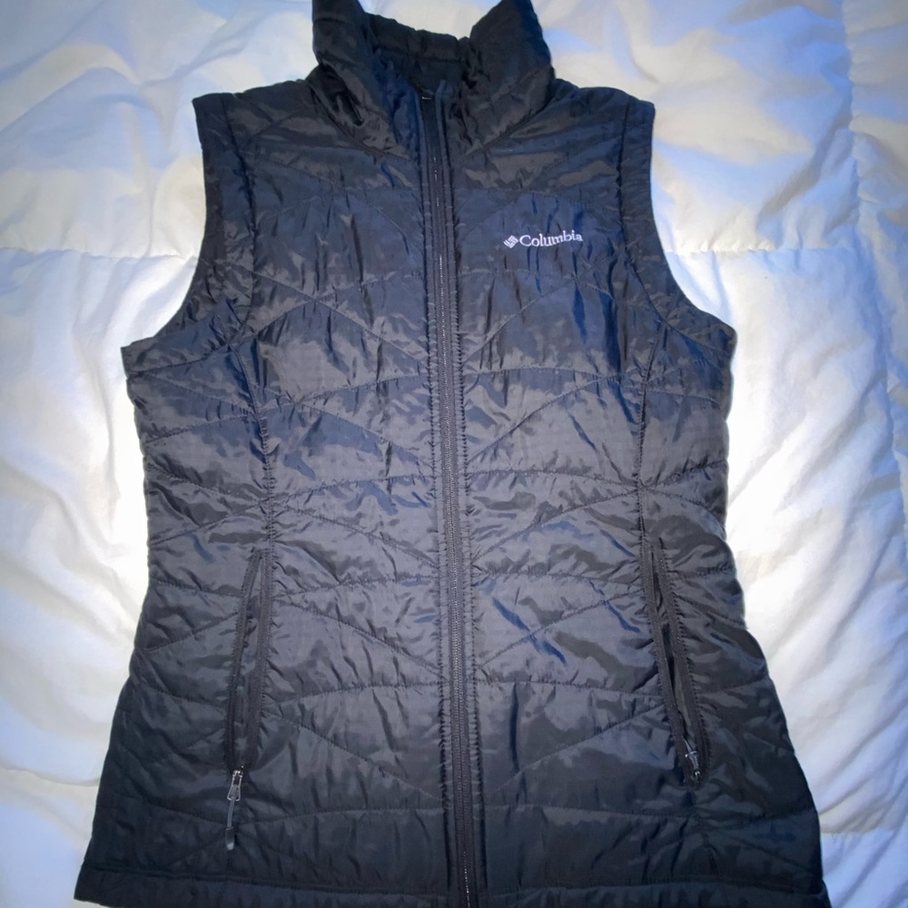 Columbia vest